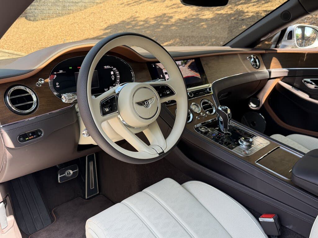 2025 Bentley Continental GT Speed AWD photo 2