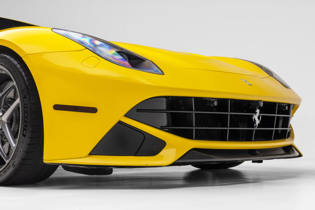 2017 Ferrari F12 Berlinetta Coupe photo 20