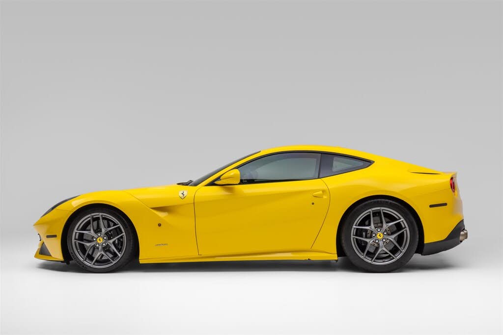 2017 Ferrari F12 Berlinetta Coupe photo 4