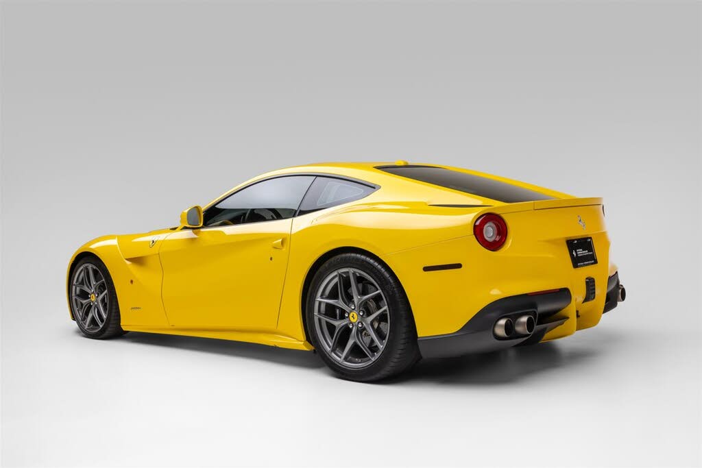 2017 Ferrari F12 Berlinetta Coupe photo 6