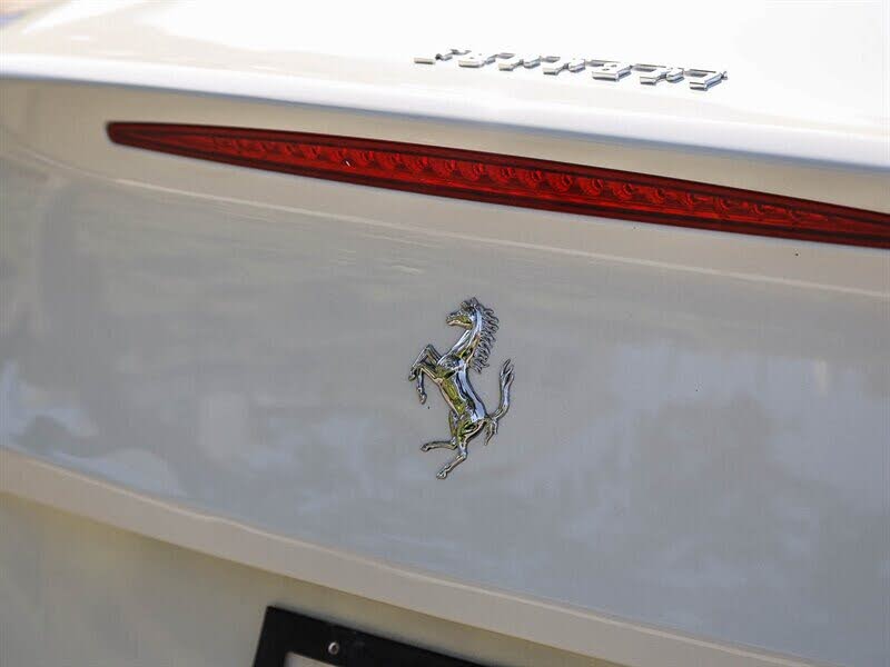 2015 Ferrari California T Roadster photo 14