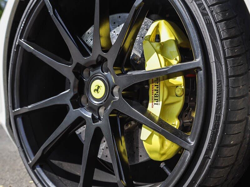 2015 Ferrari California T Roadster photo 20
