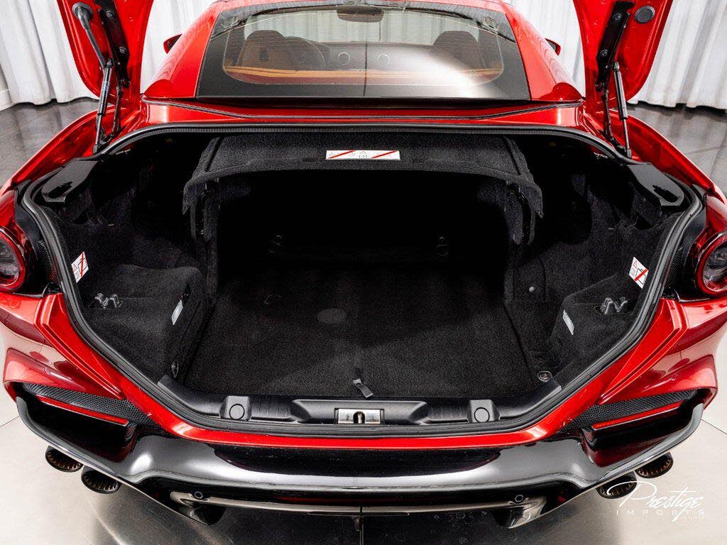 2022 Ferrari Portofino M RWD photo 19