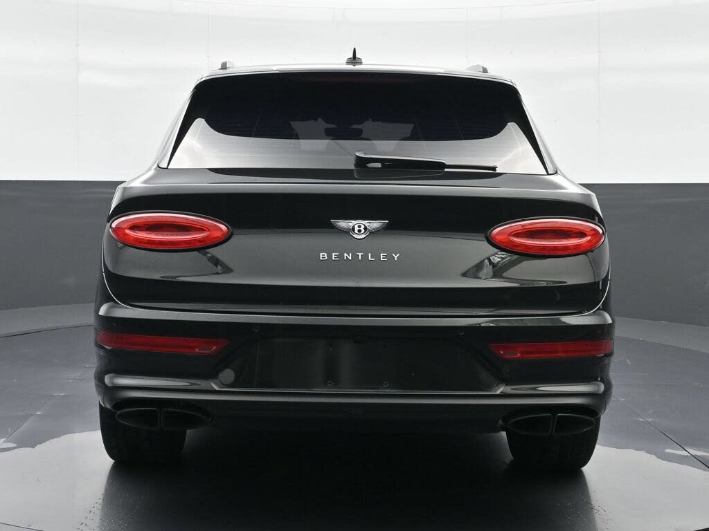 2023 Bentley Bentayga Azure V8 AWD photo 16