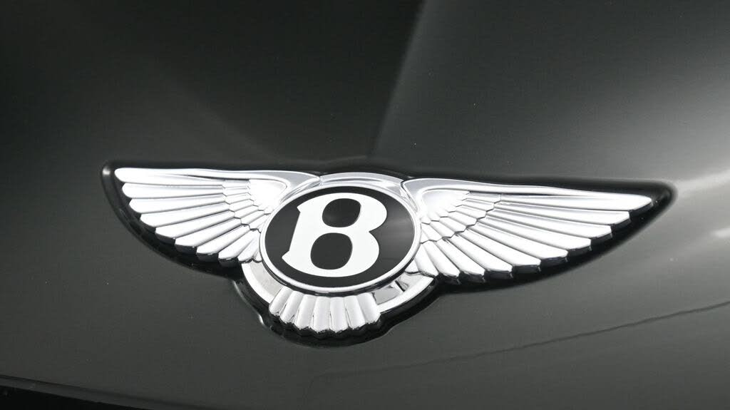 2023 Bentley Bentayga Azure V8 AWD photo 19