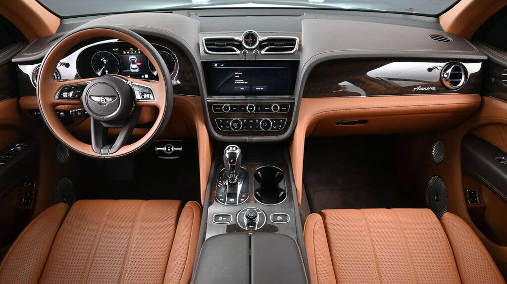 2023 Bentley Bentayga Azure V8 AWD photo 4