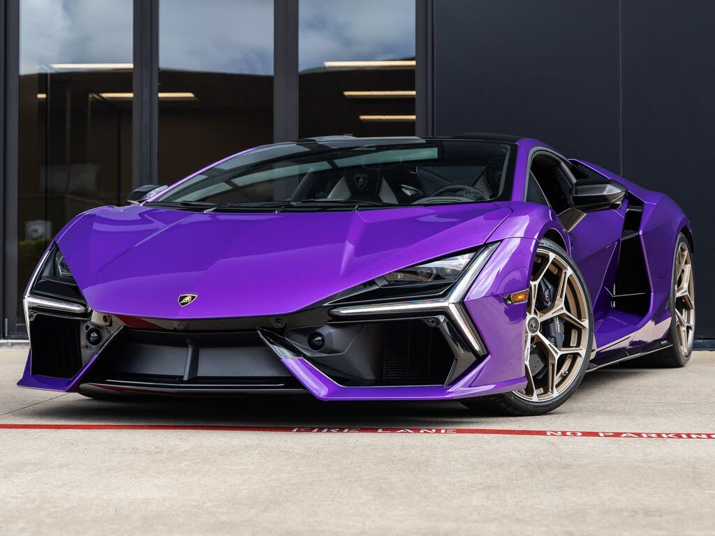 2026 Lamborghini Revuelto AWD