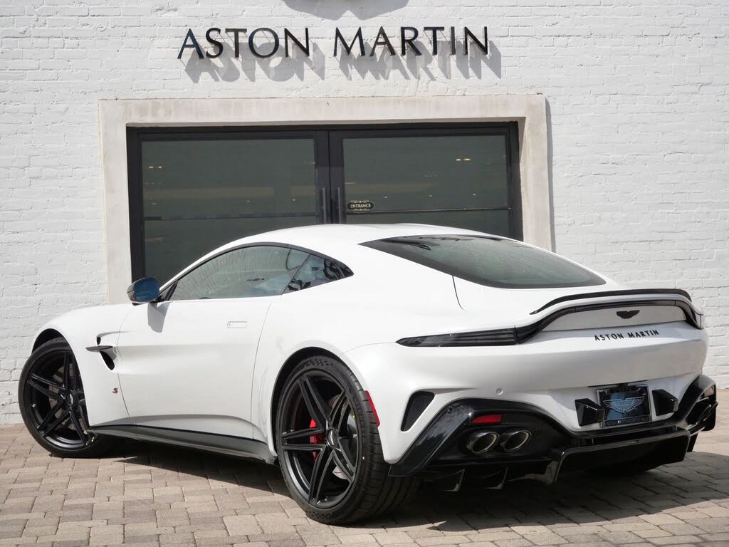 2026 Aston Martin Vantage S Coupe RWD photo 2