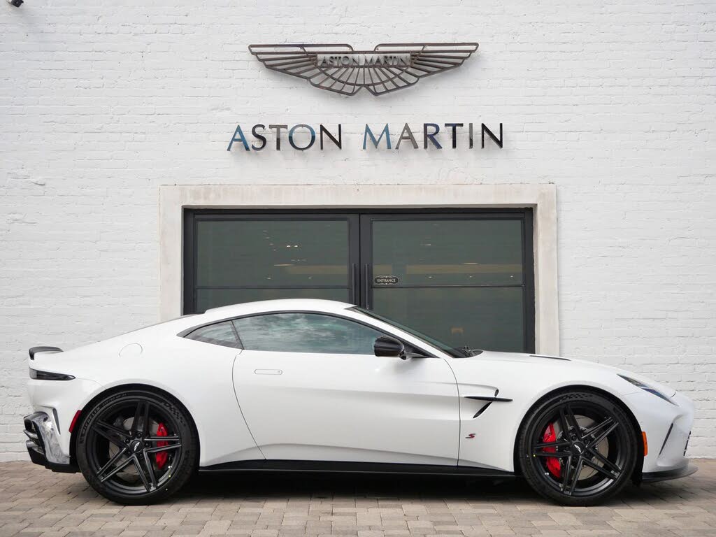 2026 Aston Martin Vantage S Coupe RWD photo 13