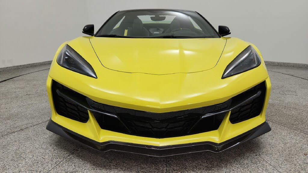 2023 Chevrolet Corvette Z06 3LZ Convertible RWD photo 9