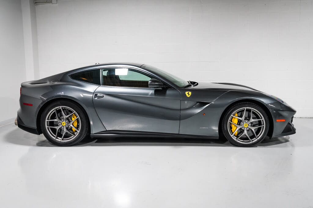 2015 Ferrari F12 Berlinetta Coupe photo 2