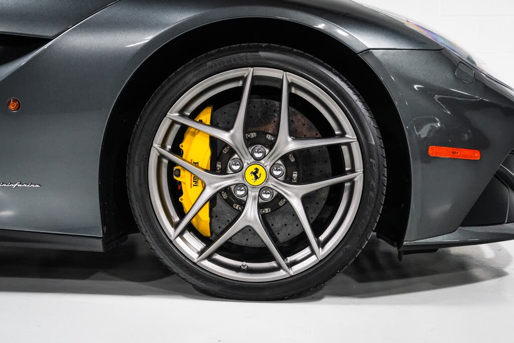 2015 Ferrari F12 Berlinetta Coupe photo 12