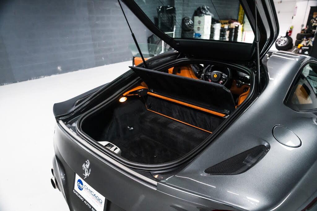 2015 Ferrari F12 Berlinetta Coupe photo 17