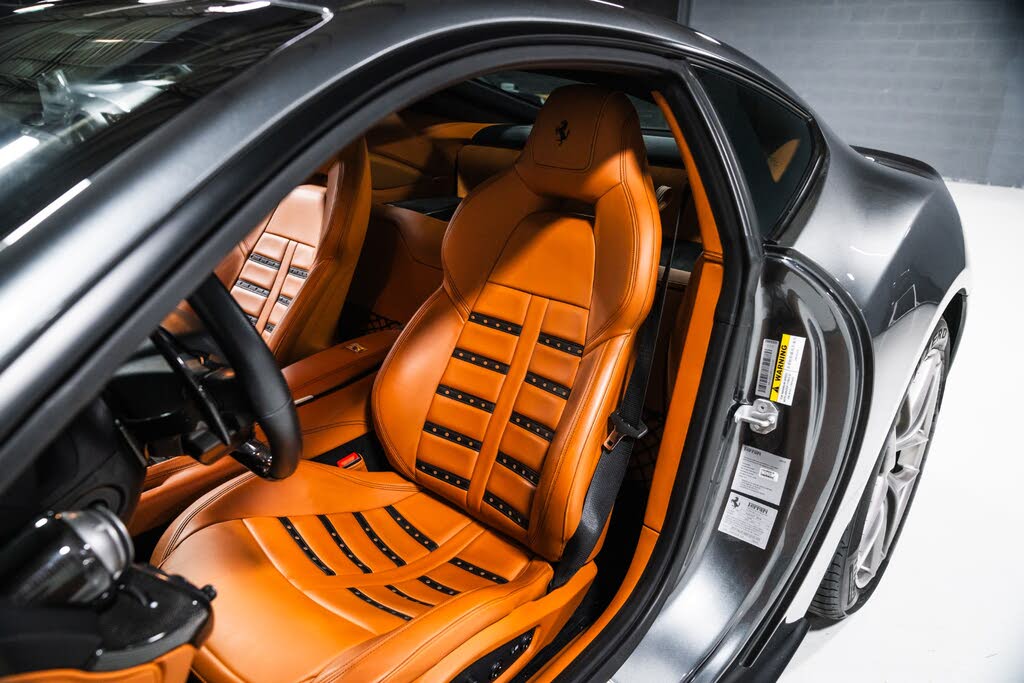 2015 Ferrari F12 Berlinetta Coupe photo 19