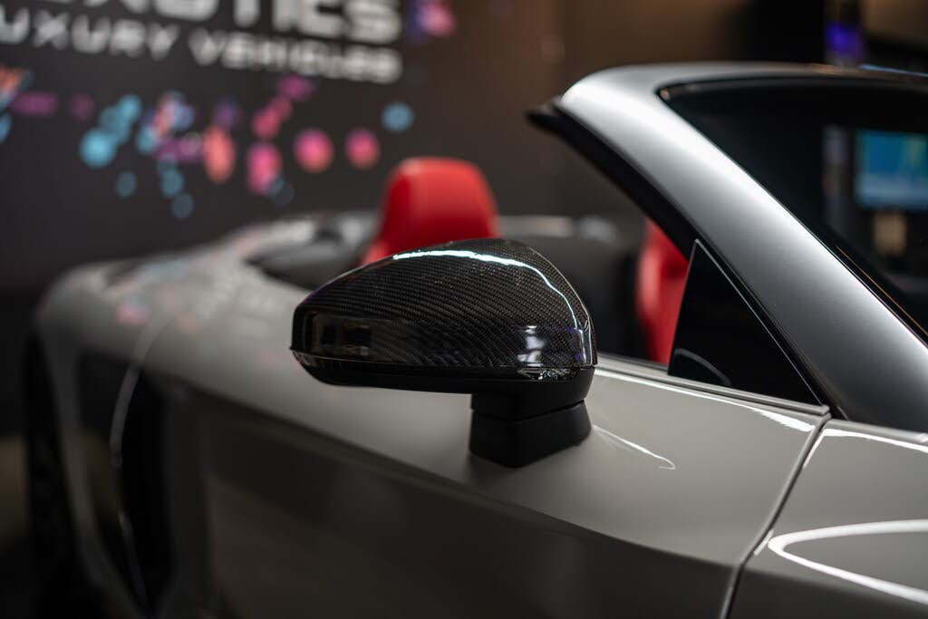 2022 Audi R8 V10 Performance Spyder RWD photo 11 of 21