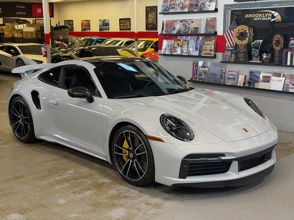 2024 Porsche 911 Turbo S Coupe AWD photo 4 of 24