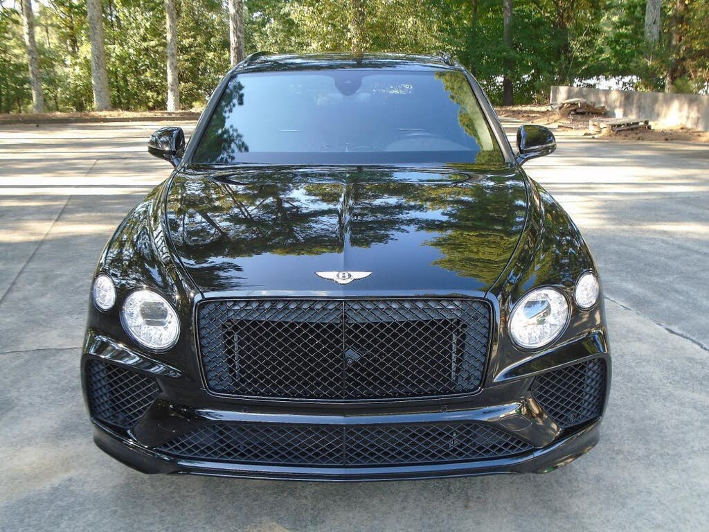 2021 Bentley Bentayga V8 AWD photo 2