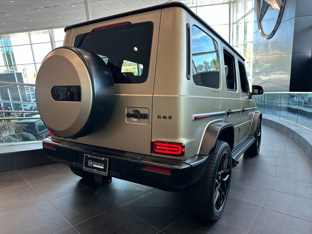 2027 Mercedes-Benz G-Class AMG G 63 4MATIC photo 3