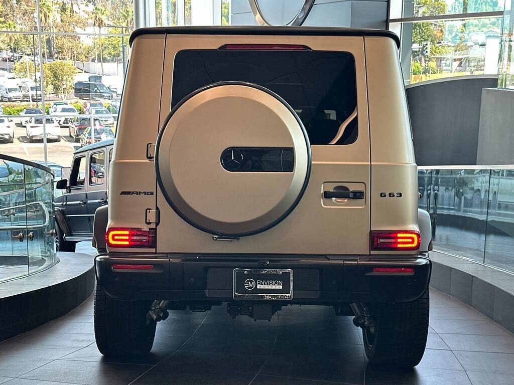 2027 Mercedes-Benz G-Class AMG G 63 4MATIC photo 4