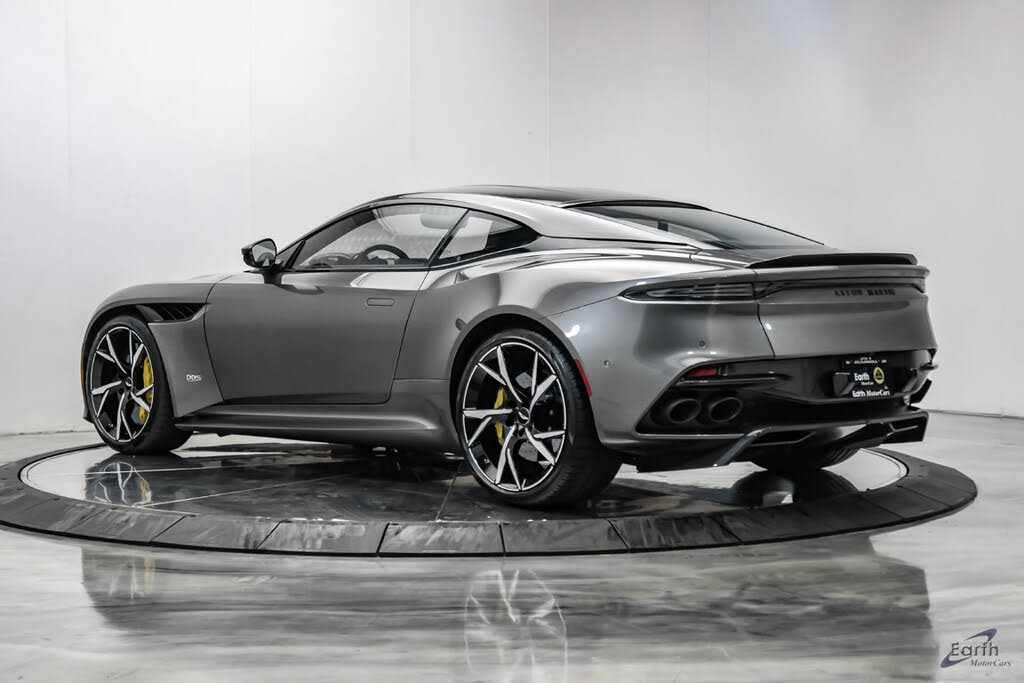 2019 Aston Martin DBS Superleggera Coupe RWD photo 11