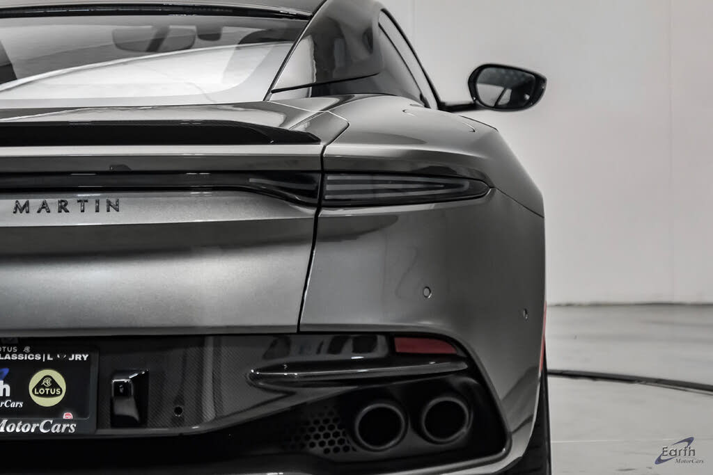 2019 Aston Martin DBS Superleggera Coupe RWD photo 15