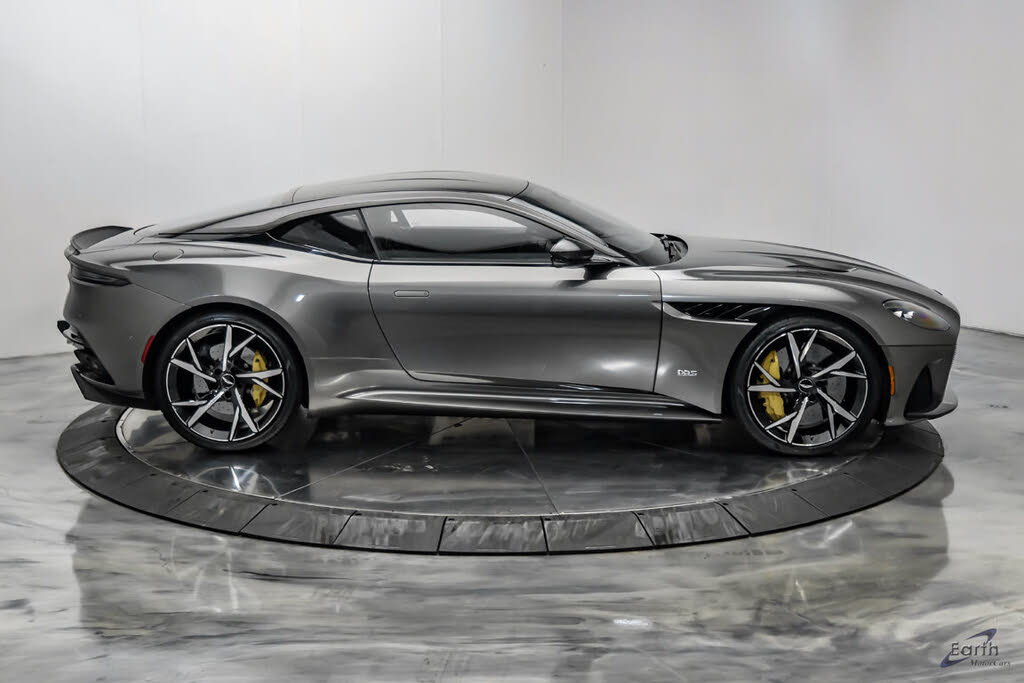 2019 Aston Martin DBS Superleggera Coupe RWD photo 22