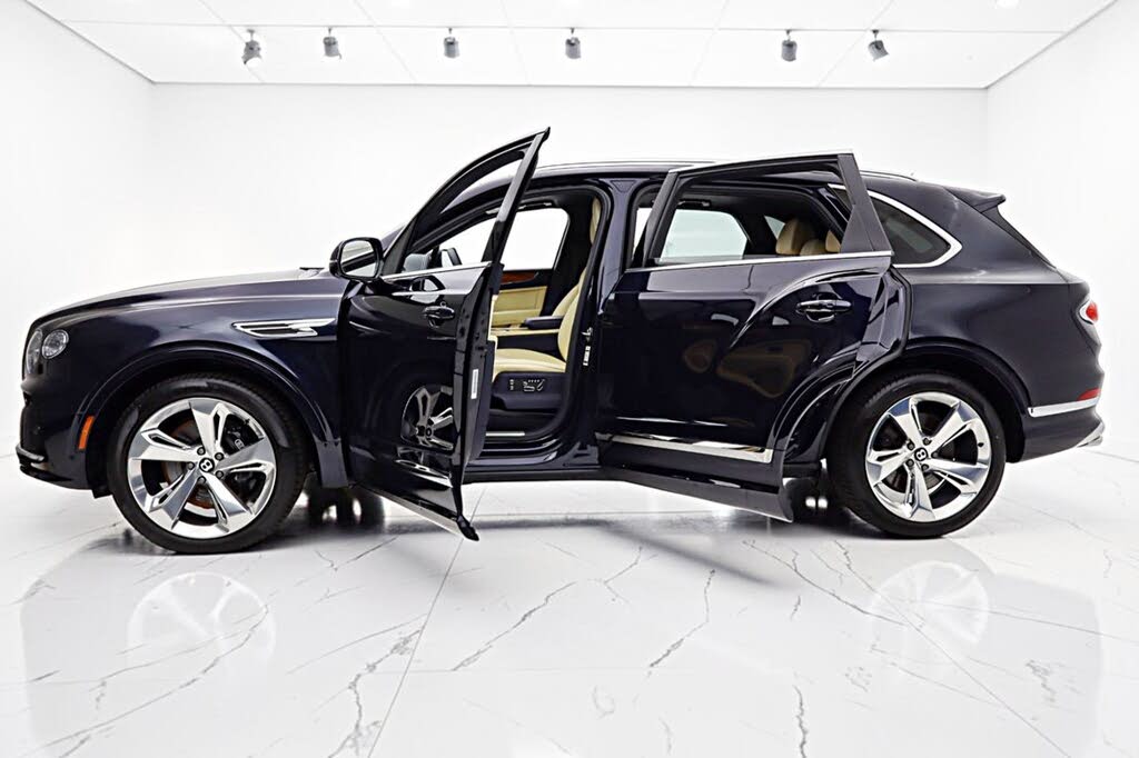 2023 Bentley Bentayga V8 AWD photo 4
