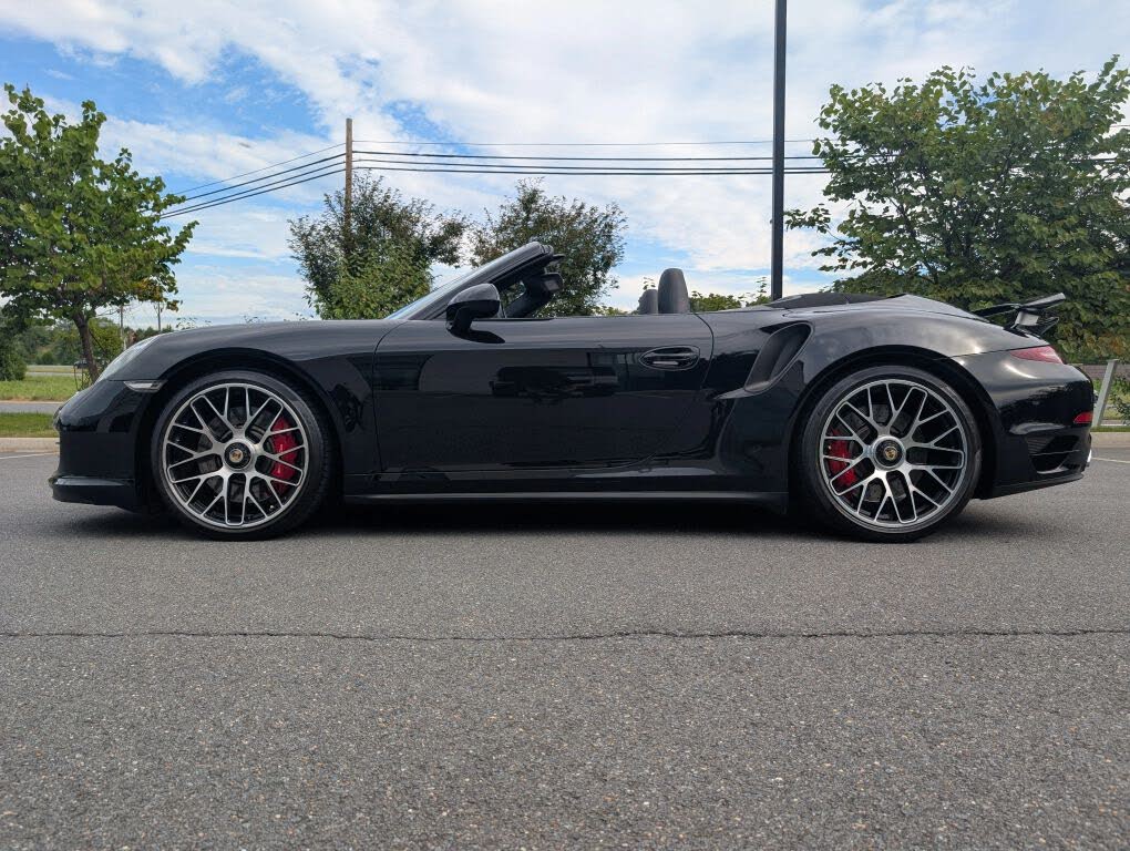2015 Porsche 911 Turbo Cabriolet AWD photo 14 of 24
