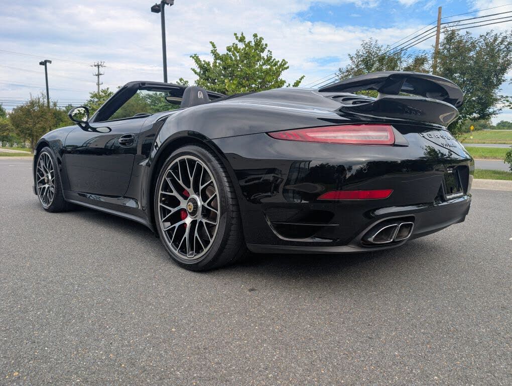 2015 Porsche 911 Turbo Cabriolet AWD photo 16 of 24
