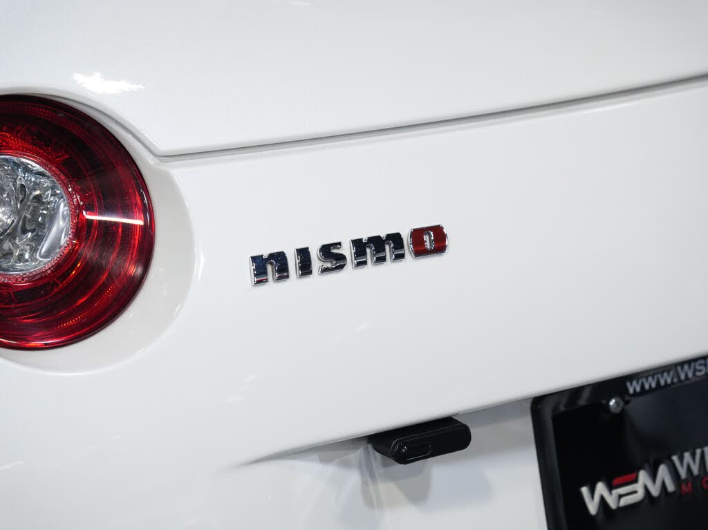 2016 Nissan GT-R NISMO photo 20