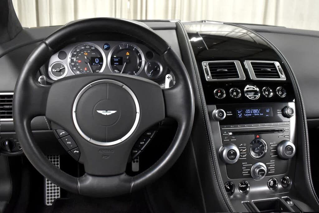 2014 Aston Martin DB9 Coupe RWD photo 16