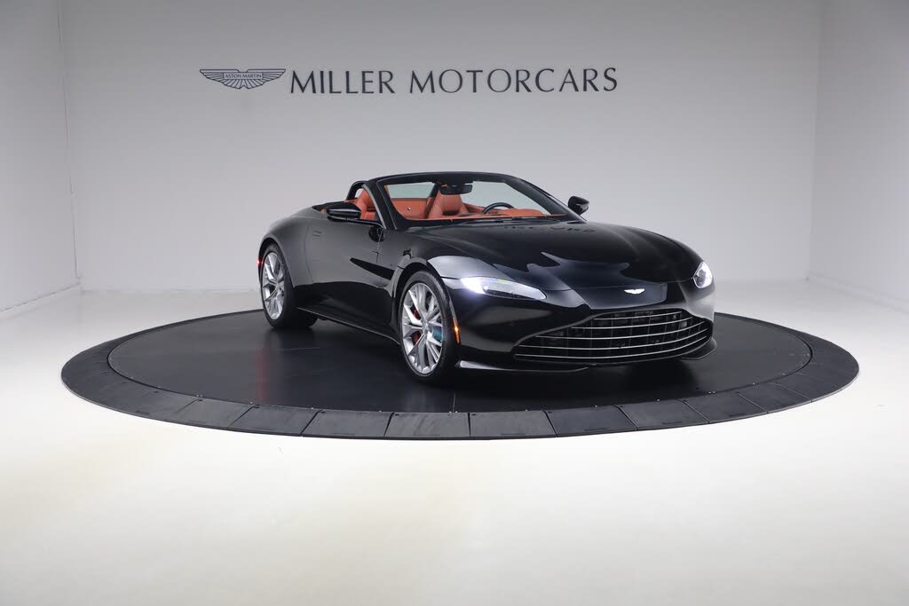 2021 Aston Martin Vantage Convertible RWD photo 11