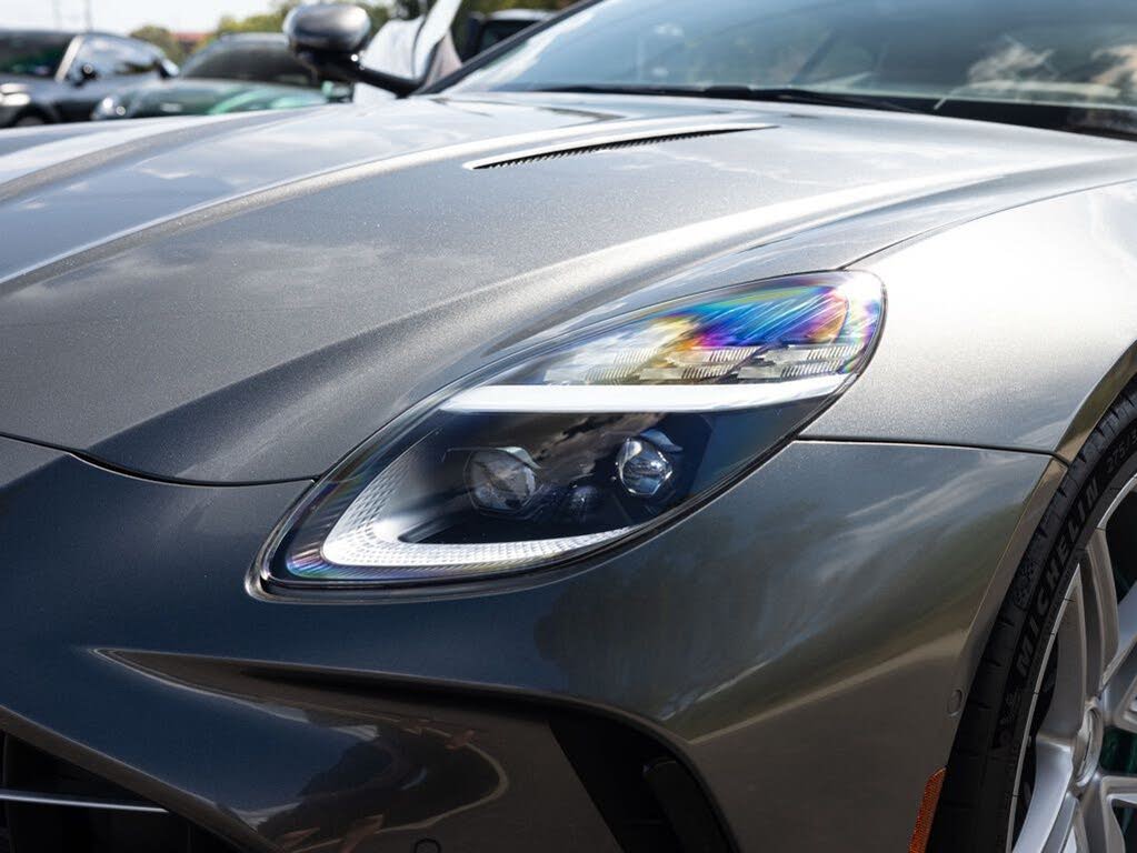 2025 Aston Martin Vantage Coupe RWD photo 15