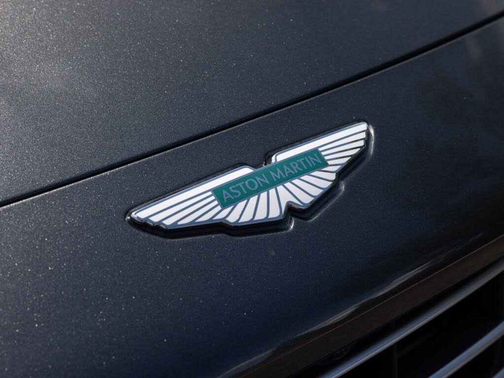 2025 Aston Martin Vantage Coupe RWD photo 18