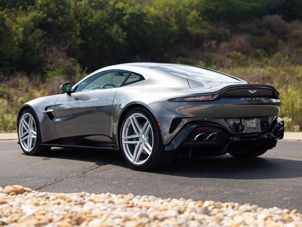 2025 Aston Martin Vantage Coupe RWD photo 4