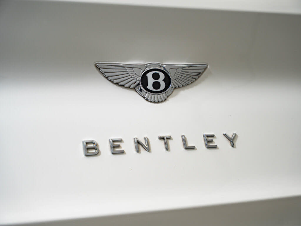 2022 Bentley Bentayga photo 20