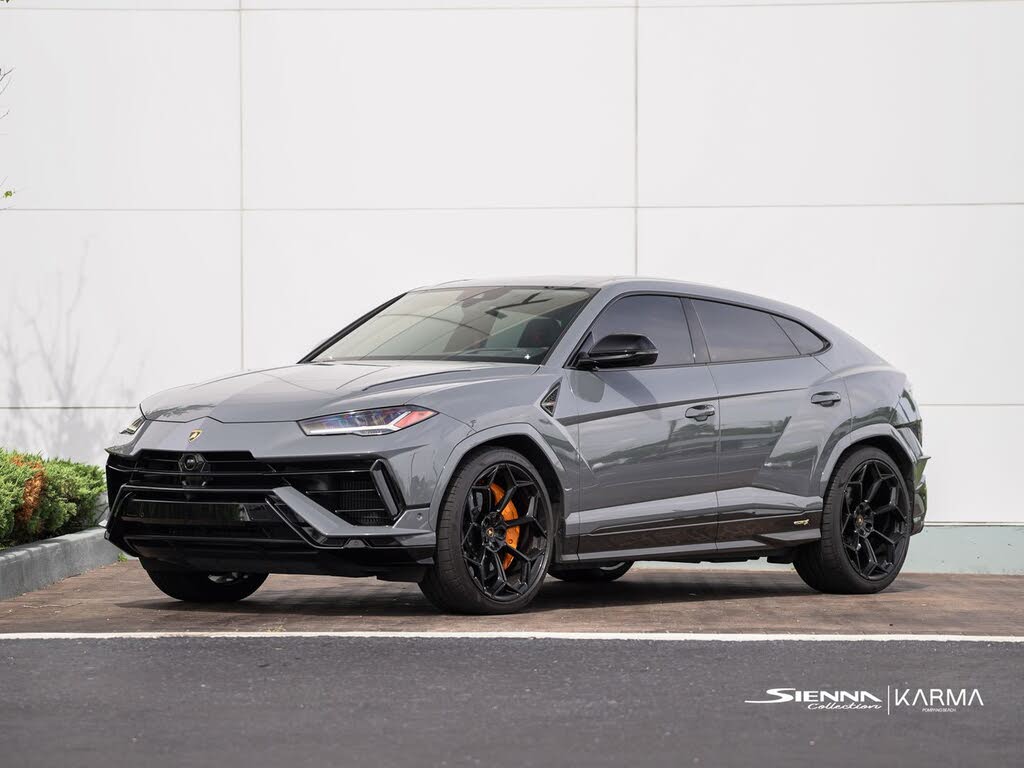 2024 Lamborghini Urus S AWD photo 13