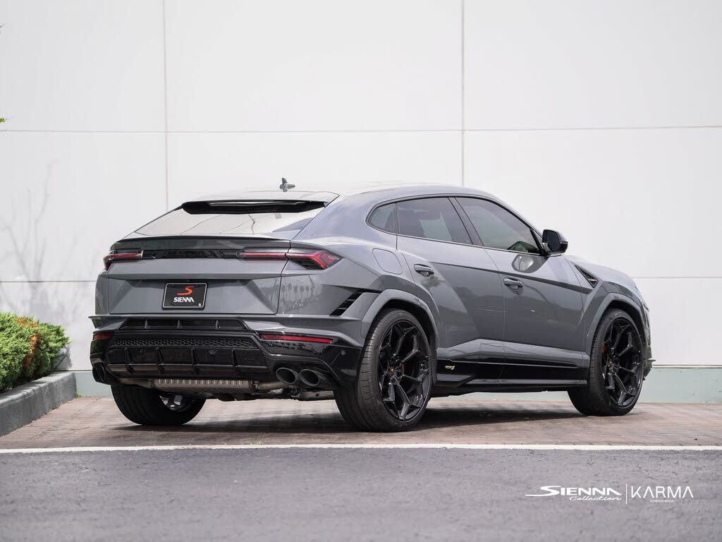 2024 Lamborghini Urus S AWD photo 20