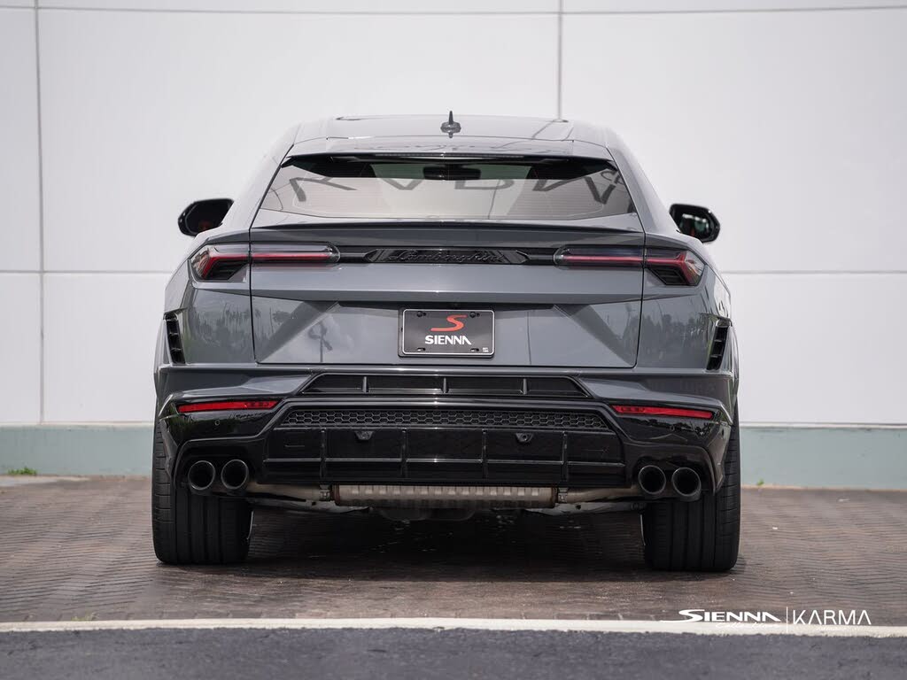 2024 Lamborghini Urus S AWD photo 24