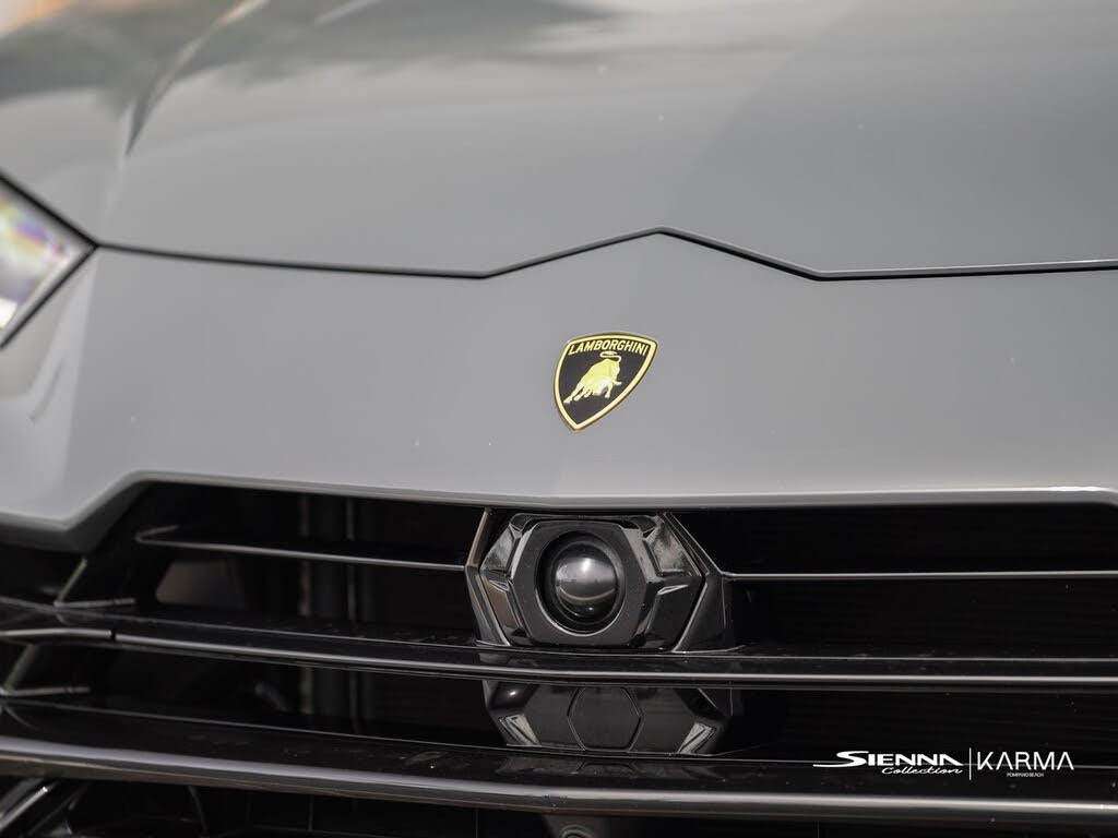 2024 Lamborghini Urus S AWD photo 10