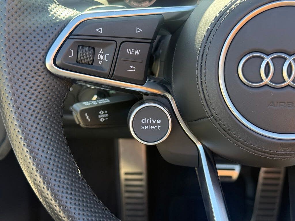 2023 Audi R8 V10 Performance Spyder RWD photo 20 of 24