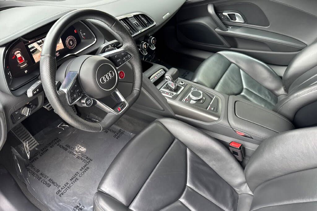 2022 Audi R8 V10 Performance Coupe RWD photo 3 of 24
