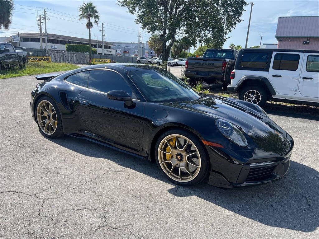 2022 Porsche 911 Turbo S Coupe AWD photo 4 of 21