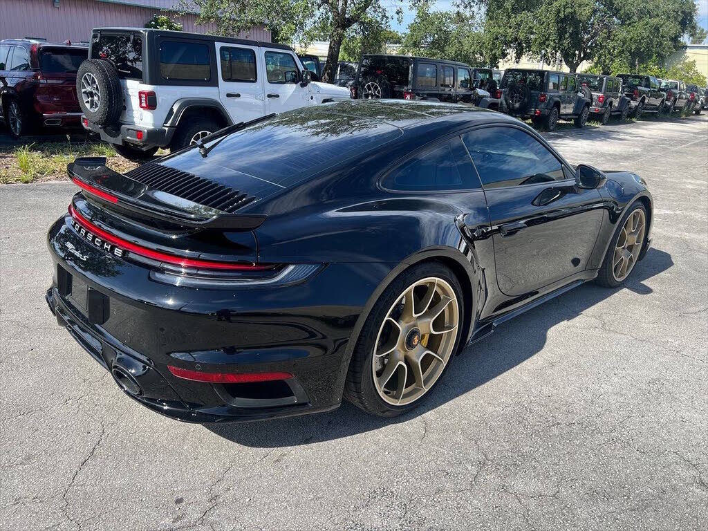 2022 Porsche 911 Turbo S Coupe AWD photo 5 of 21