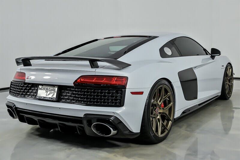 2020 Audi R8 quattro V10 Coupe AWD photo 11 of 24