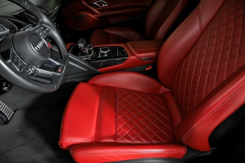 2020 Audi R8 quattro V10 Coupe AWD photo 24 of 24