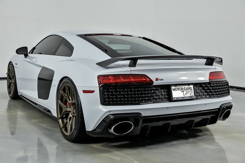 2020 Audi R8 quattro V10 Coupe AWD photo 9 of 24