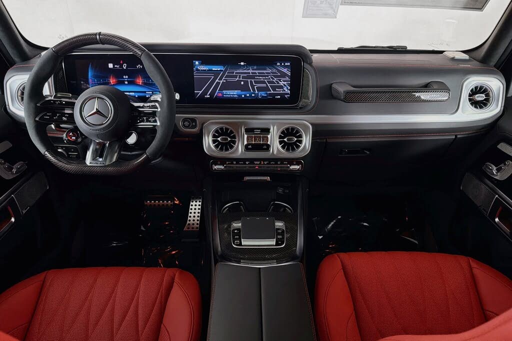 2027 Mercedes-Benz G-Class AMG G 63 4MATIC photo 4