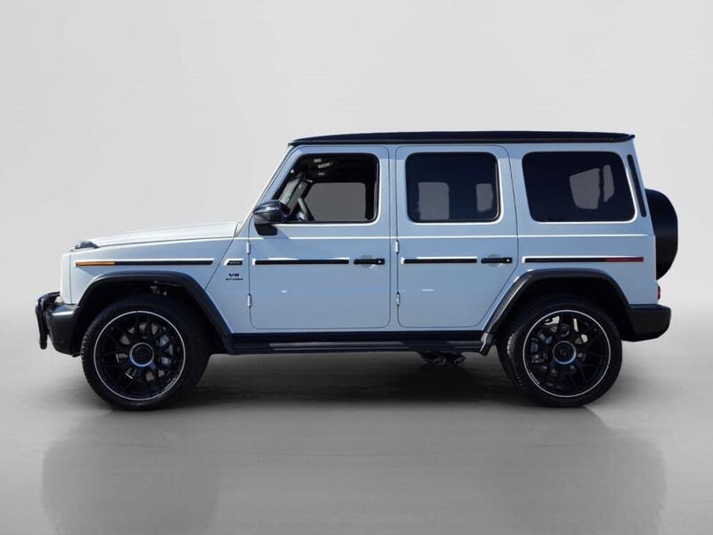 2027 Mercedes-Benz G-Class AMG G 63 4MATIC photo 2