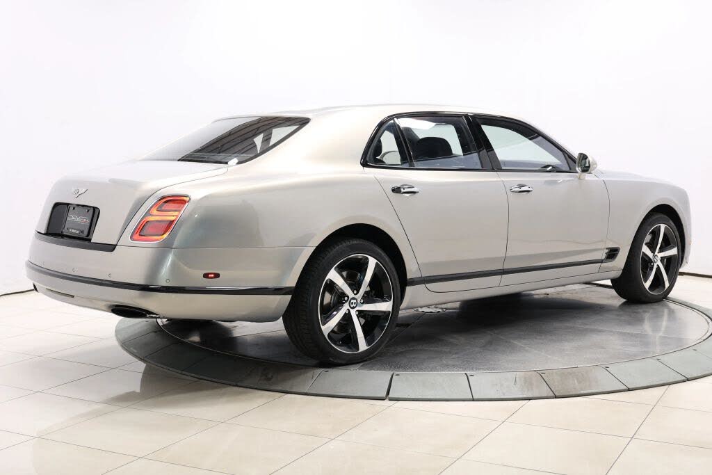 2018 Bentley Mulsanne RWD photo 4